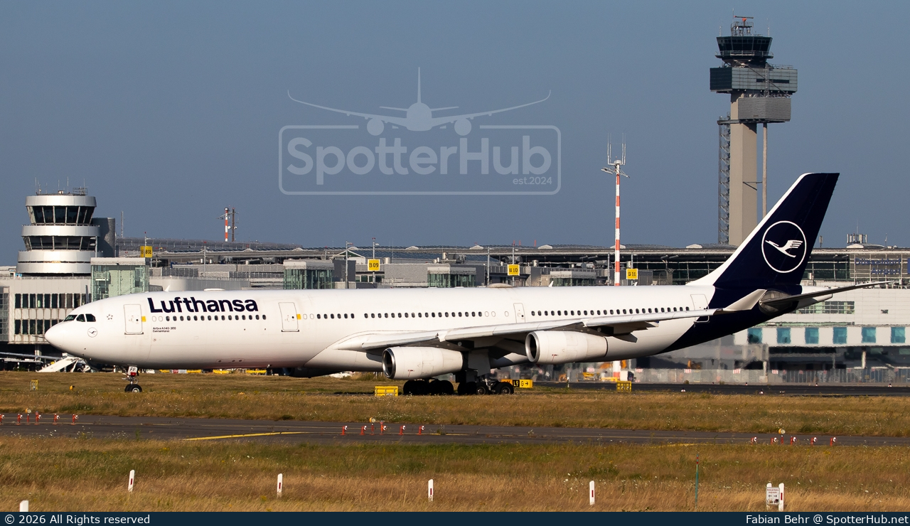 Photo of D-AIFF - Airbus A340-313 operated by Lufthansa