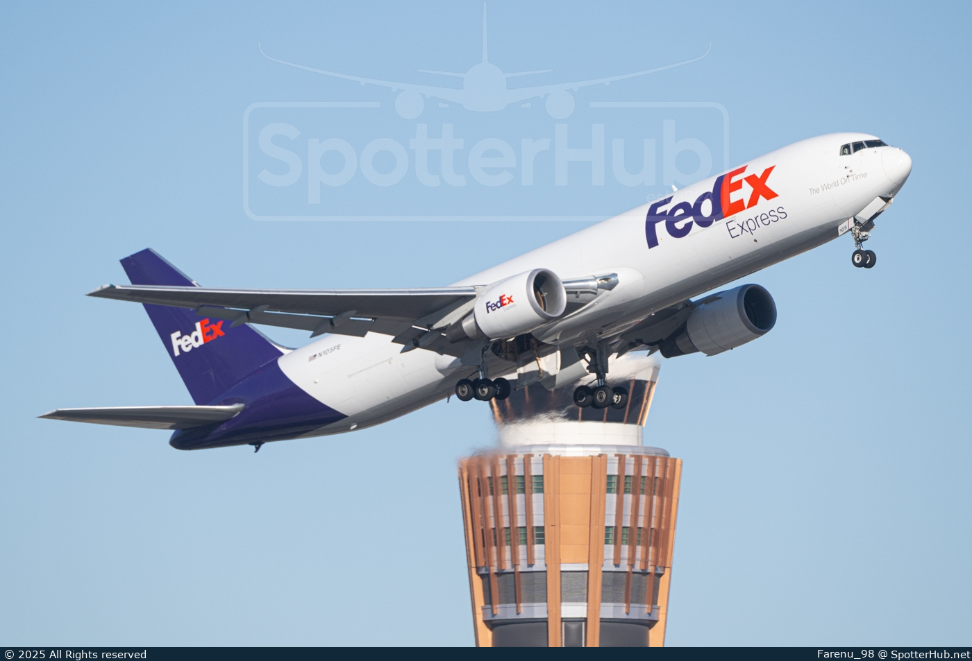 Photo of N105FE - Boeing 767-3S2F operated by FedEx