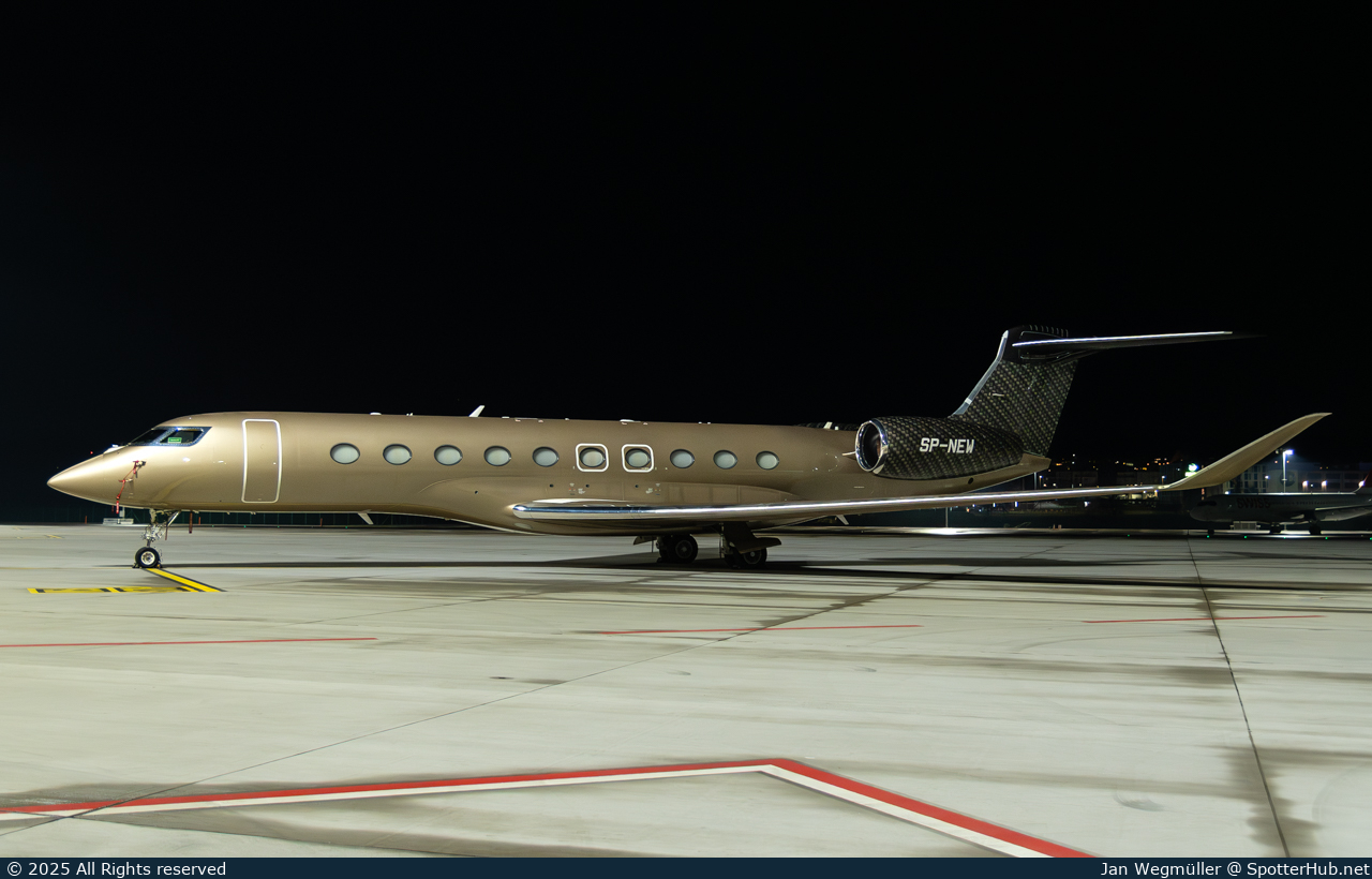 Photo of SP-NEW - Gulfstream G700 operated by Jet Story
