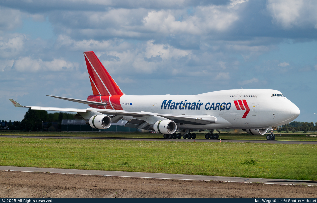Photo of PH-MPS - Boeing 747-412(BCF) operated by Martinair Cargo