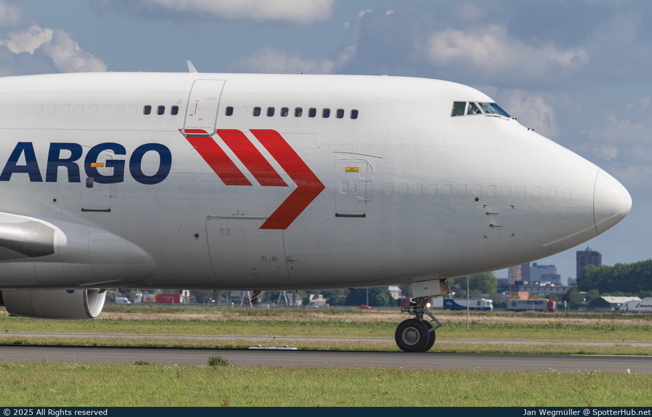 Photo of PH-MPS - Boeing 747-412(BCF) operated by Martinair Cargo