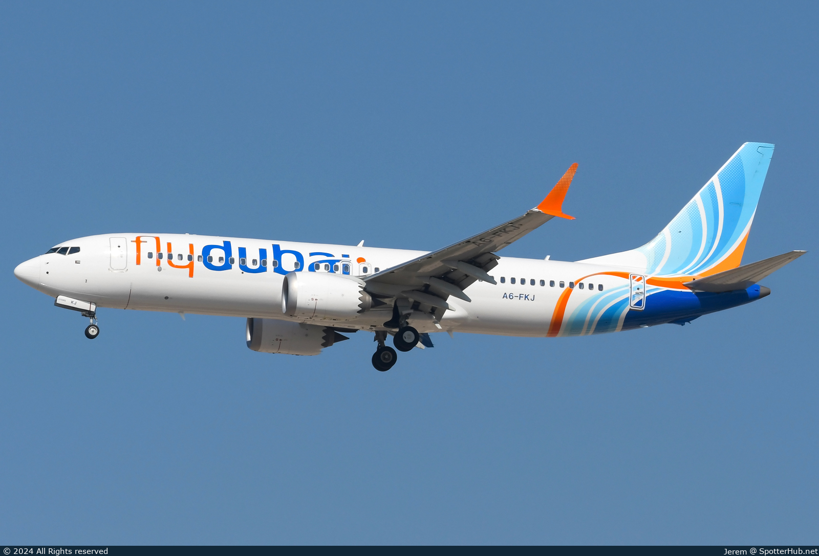 Photo of A6-FKJ - Boeing 737 MAX 8 operated by flydubai