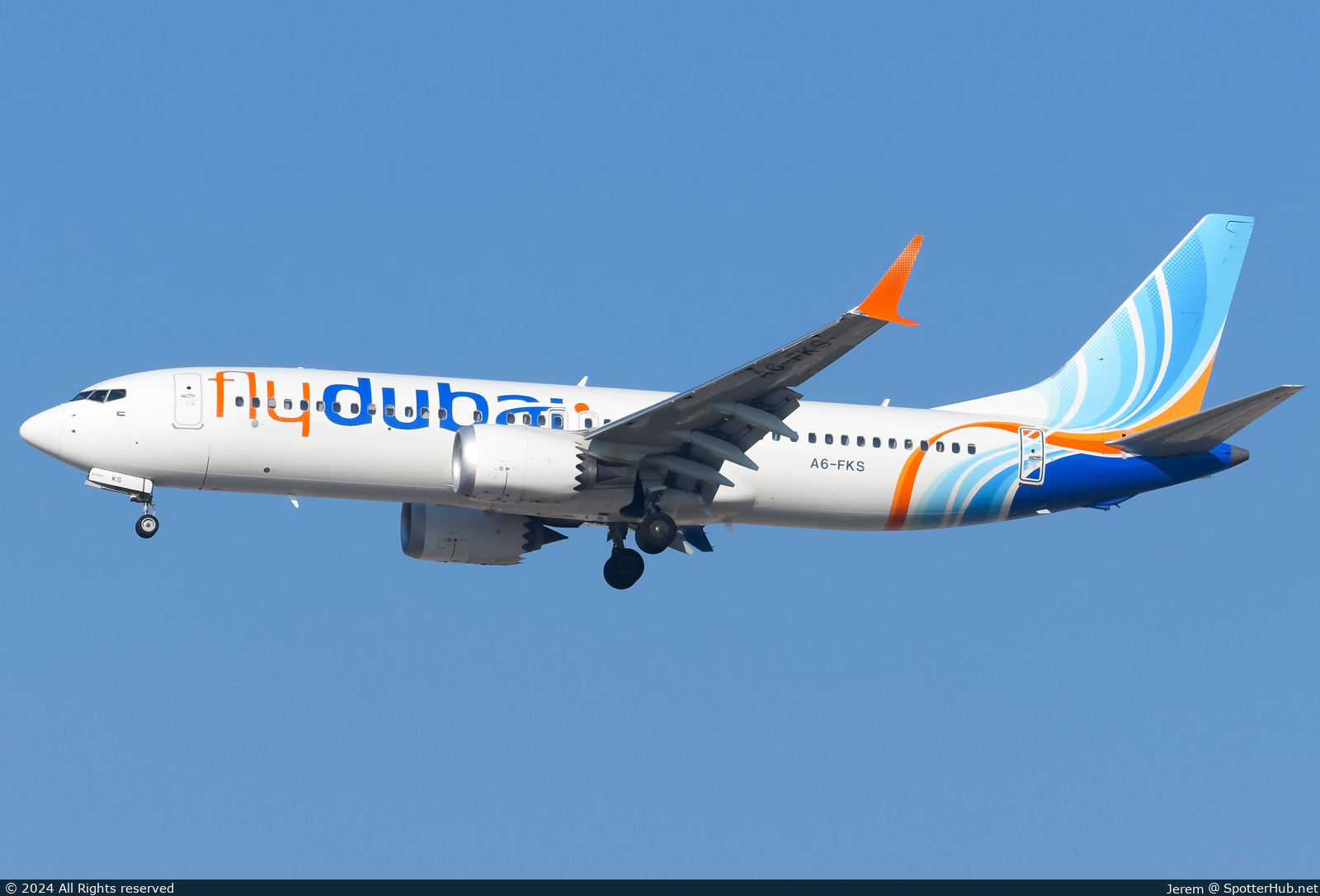 Photo of A6-FKS - Boeing 737 MAX 8 operated by flydubai