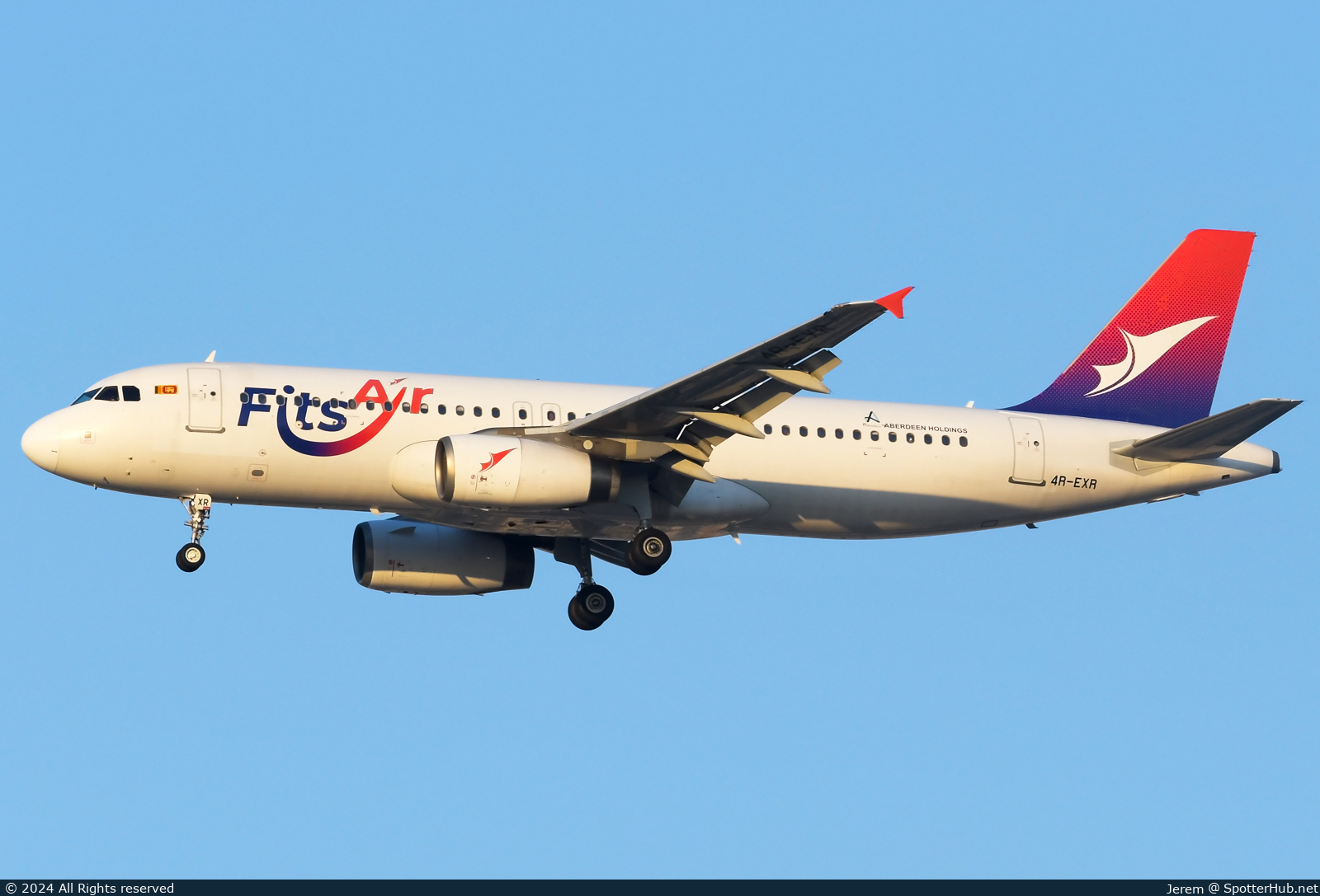 Photo of 4R-EXR - Airbus A320-232 operated by FitsAir
