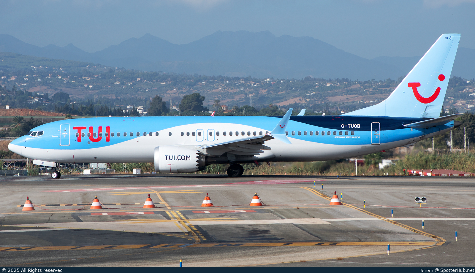 Photo of G-TUOB - Boeing 737 MAX 8 operated by TUI Airways