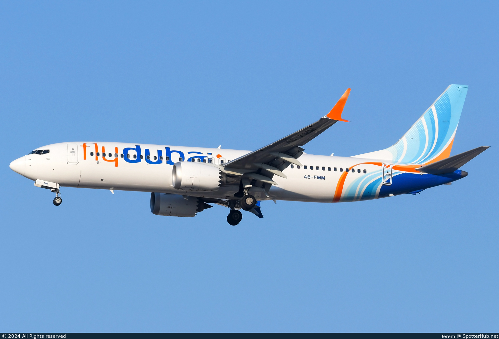 Photo of A6-FMM - Boeing 737 MAX 8 operated by flydubai