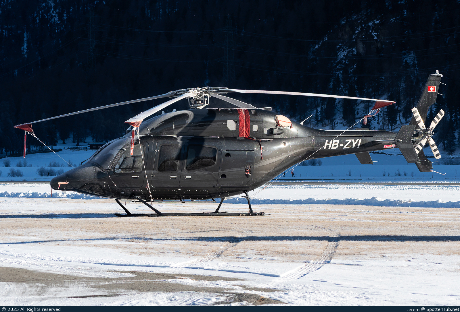 Photo of HB-ZYI - Bell 429 GlobalRanger operated by Airport Helicopter