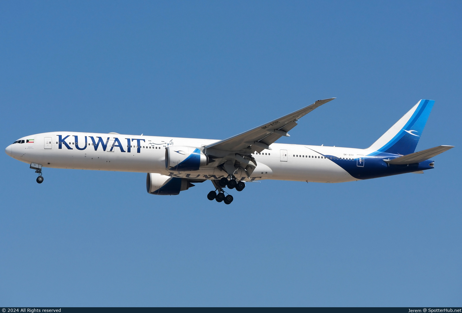 Photo of 9K-AOH - Boeing 777-369(ER) operated by Kuwait Airways