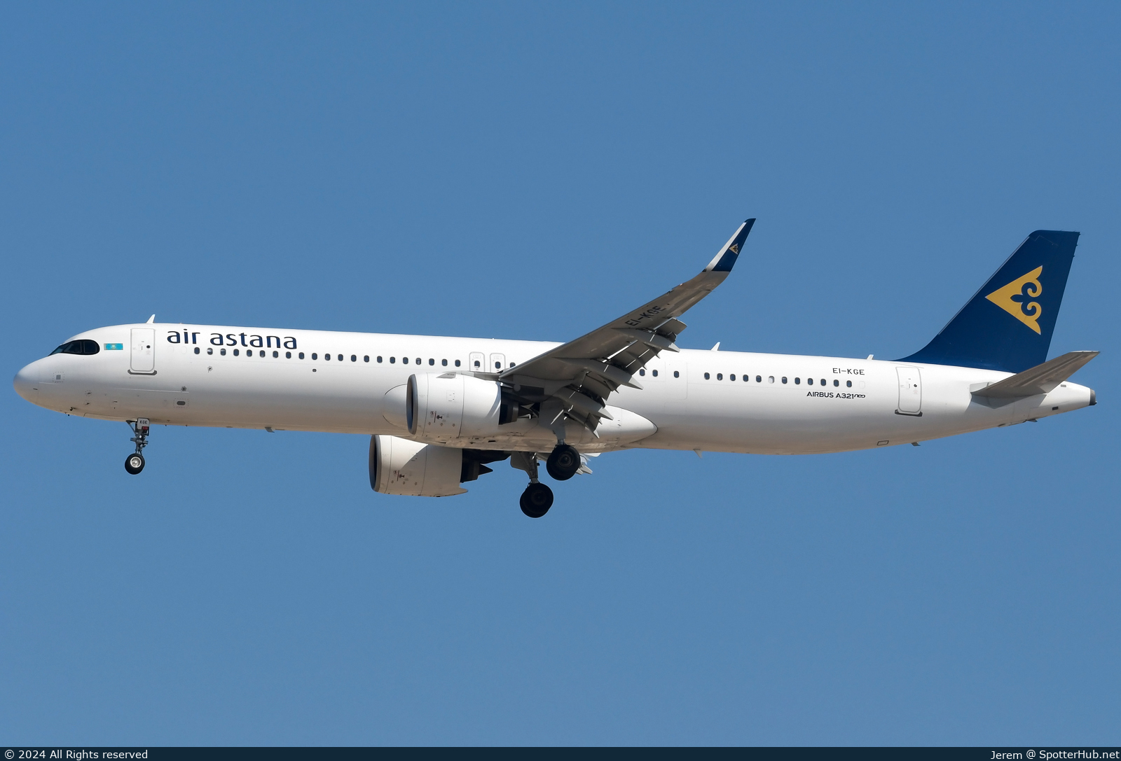 Photo of EI-KGE - Airbus A321-271NX operated by Air Astana