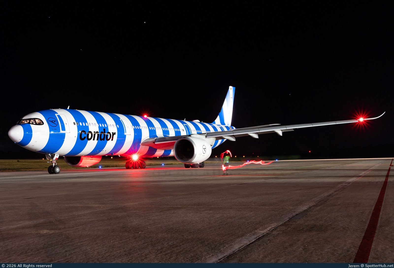 Photo of D-ANRB - Airbus A330-941 operated by Condor