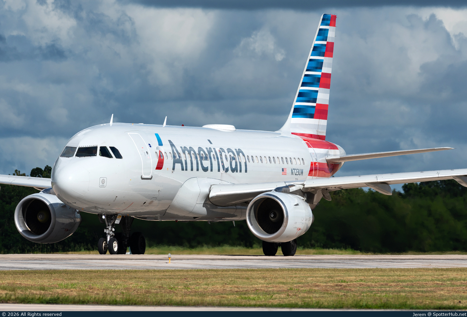 Photo of N723UW - Airbus A319-112 operated by American Airlines