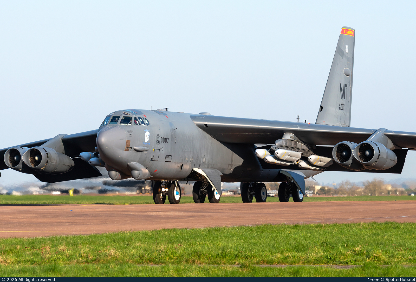 Photo of 60-0007 - Boeing B-52H Stratofortress operated by US Air Force