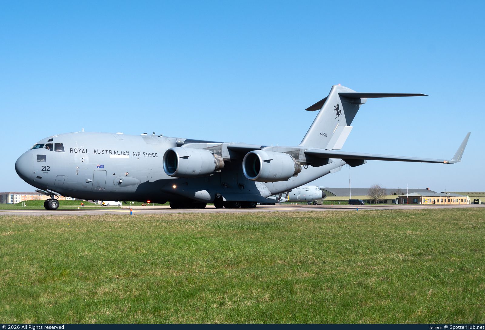 Photo of A41-212 - Boeing C-17A Globemaster III operated by Royal Australian Air Force