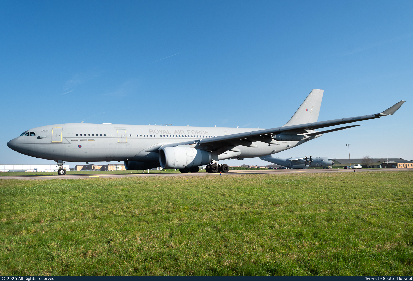 Photo of ZZ331 - Airbus A330-243(MRTT) Voyager KC.2 operated by Royal Air Force