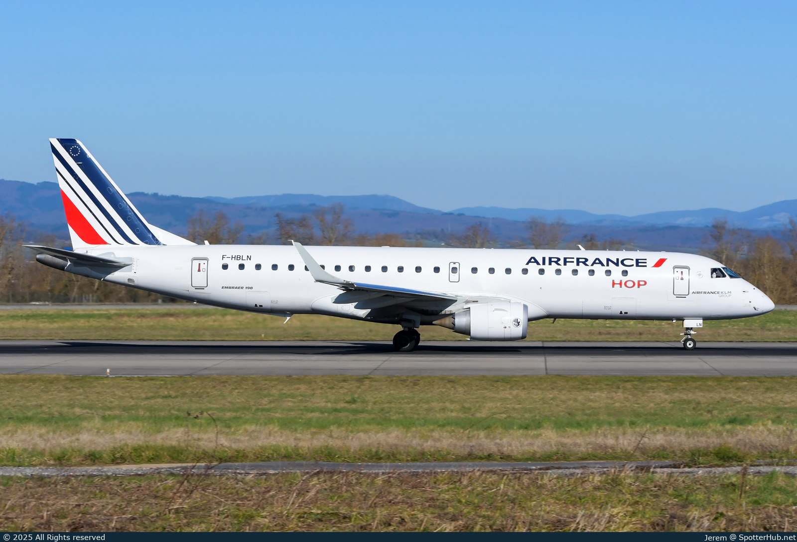 Photo of F-HBLN - Embraer ERJ-190STD operated by Air France HOP