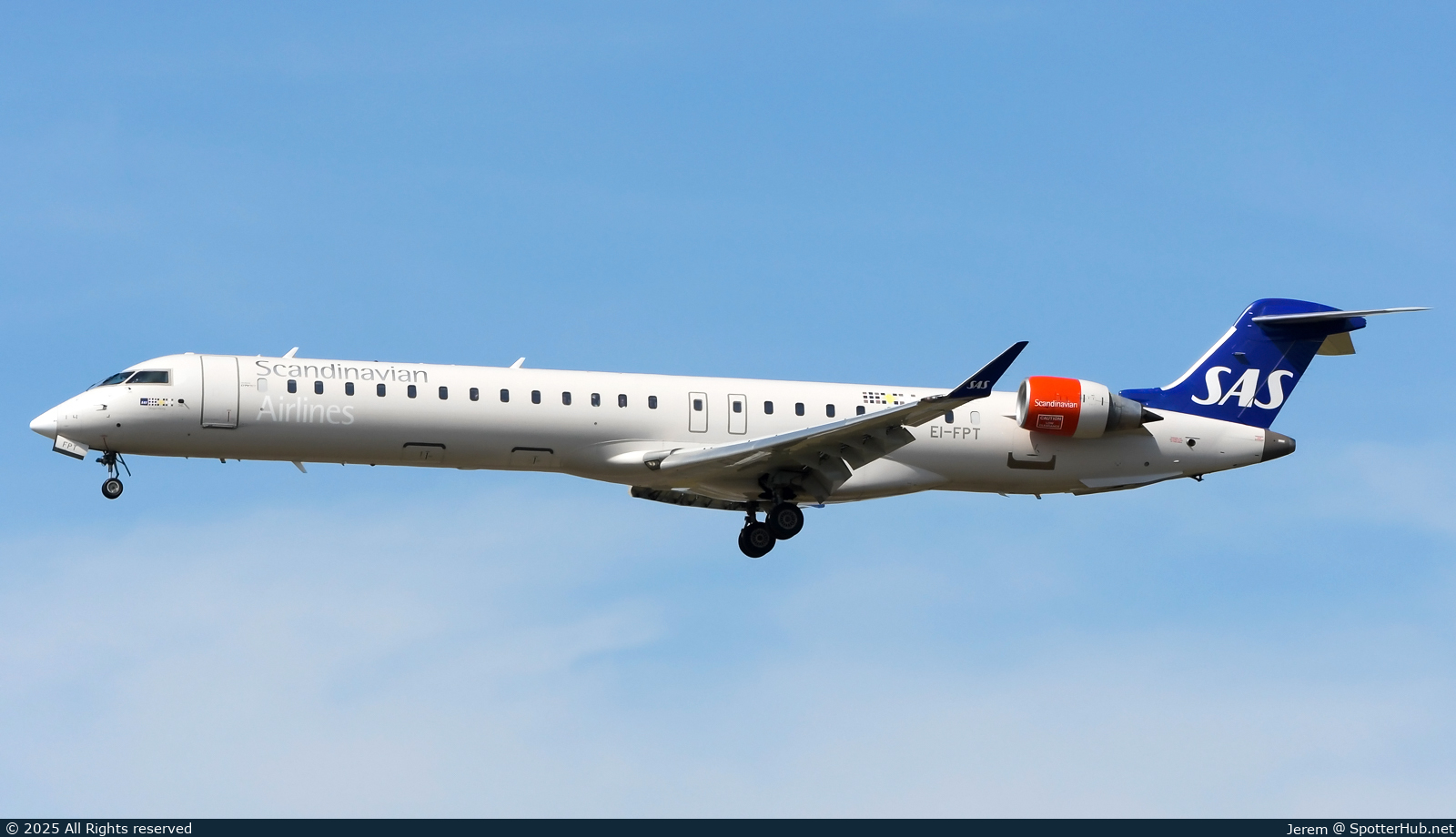 Photo of EI-FPT - Bombardier CRJ-900LR operated by SAS Scandinavian Airlines (opb CityJet)