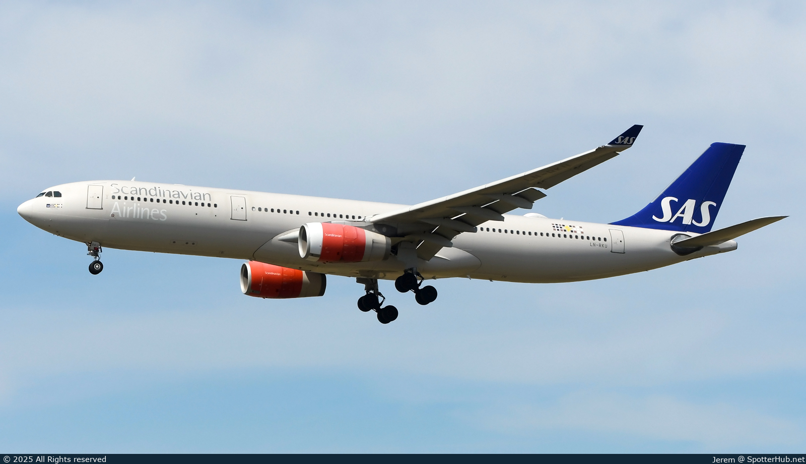 Photo of LN-RKU - Airbus A330-343 operated by SAS Scandinavian Airlines