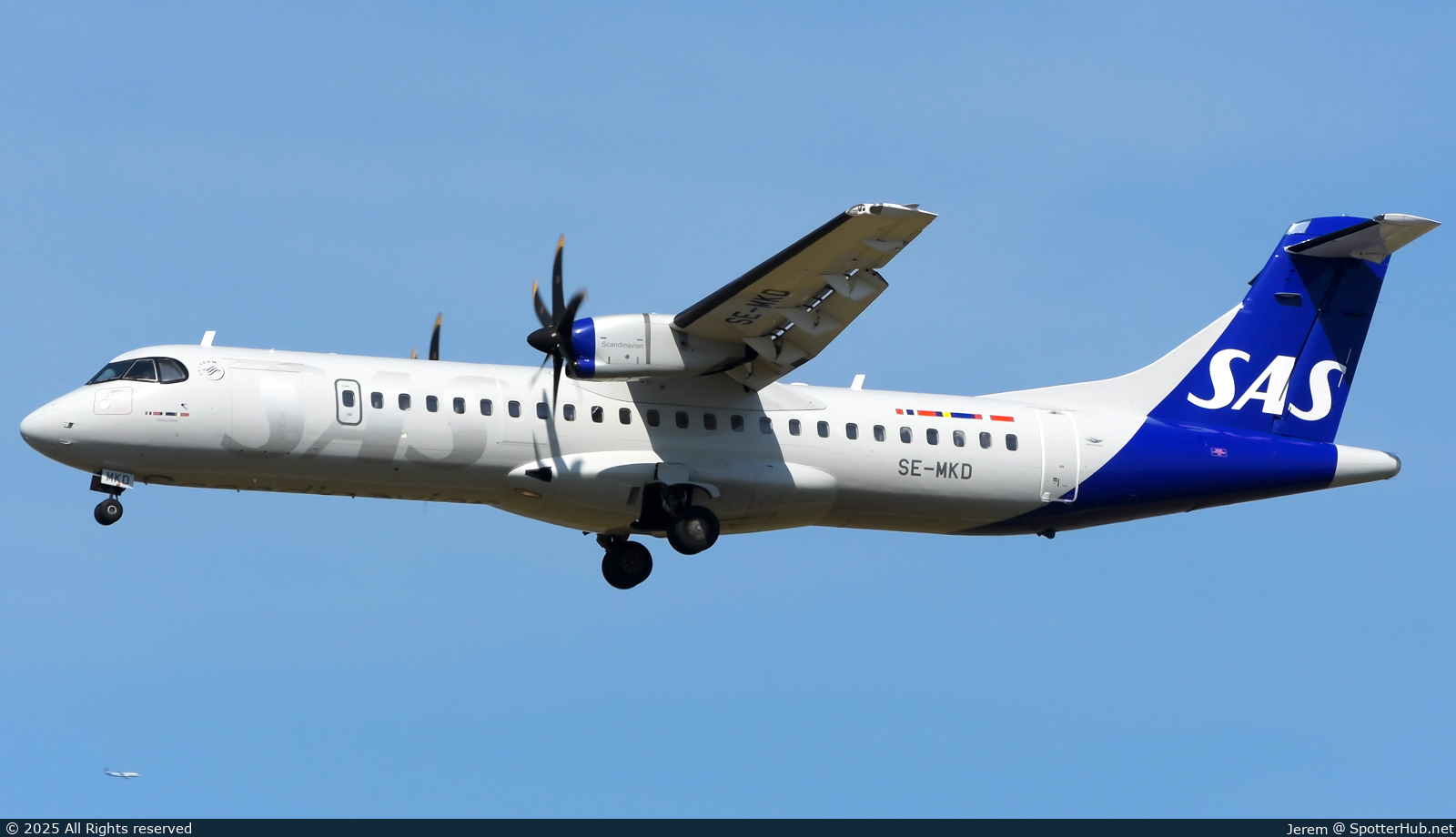 Photo of SE-MKD - ATR 72-600 operated by SAS Scandinavian Airlines (opb Braathens Regional Airways)