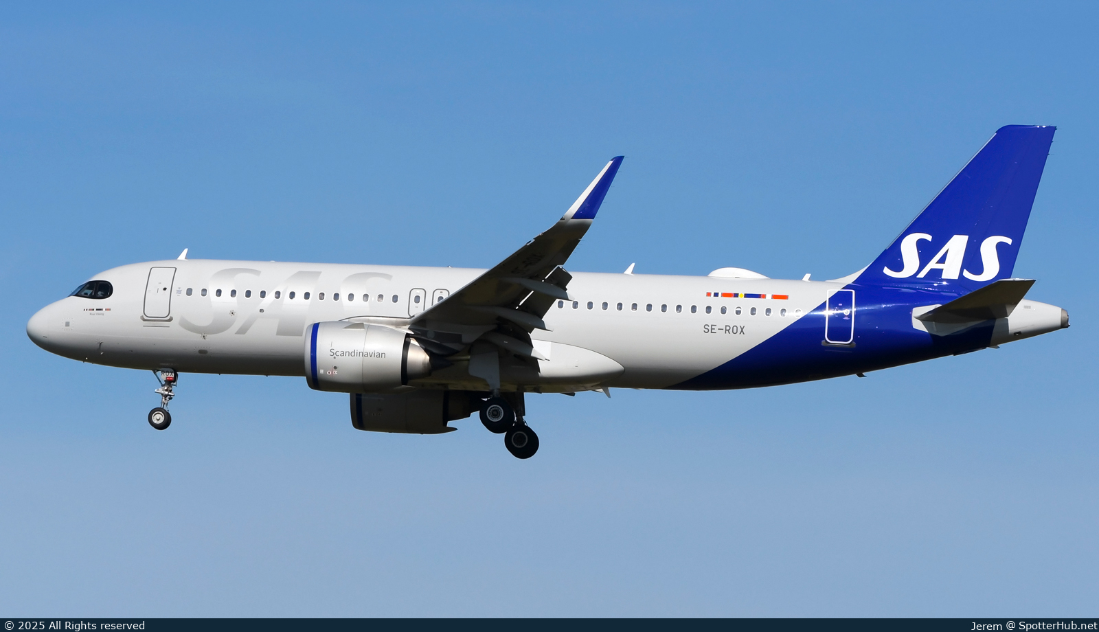 Photo of SE-ROX - Airbus A320-251N operated by SAS Scandinavian Airlines