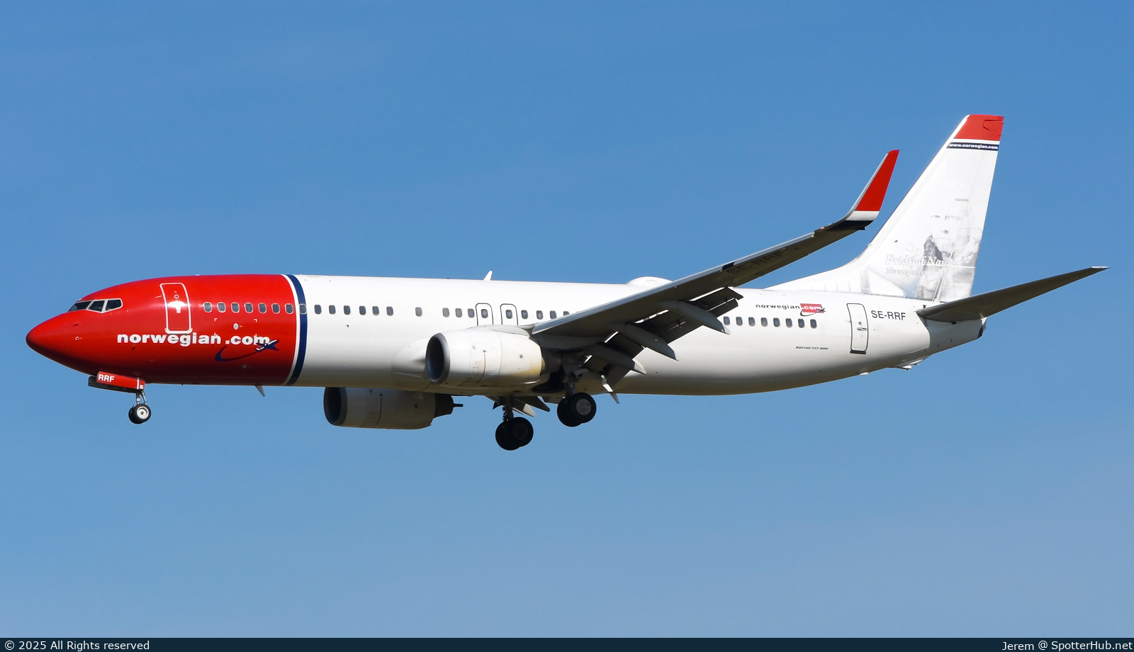 Photo of SE-RRF - Boeing 737-8JP operated by Norwegian Air Sweden