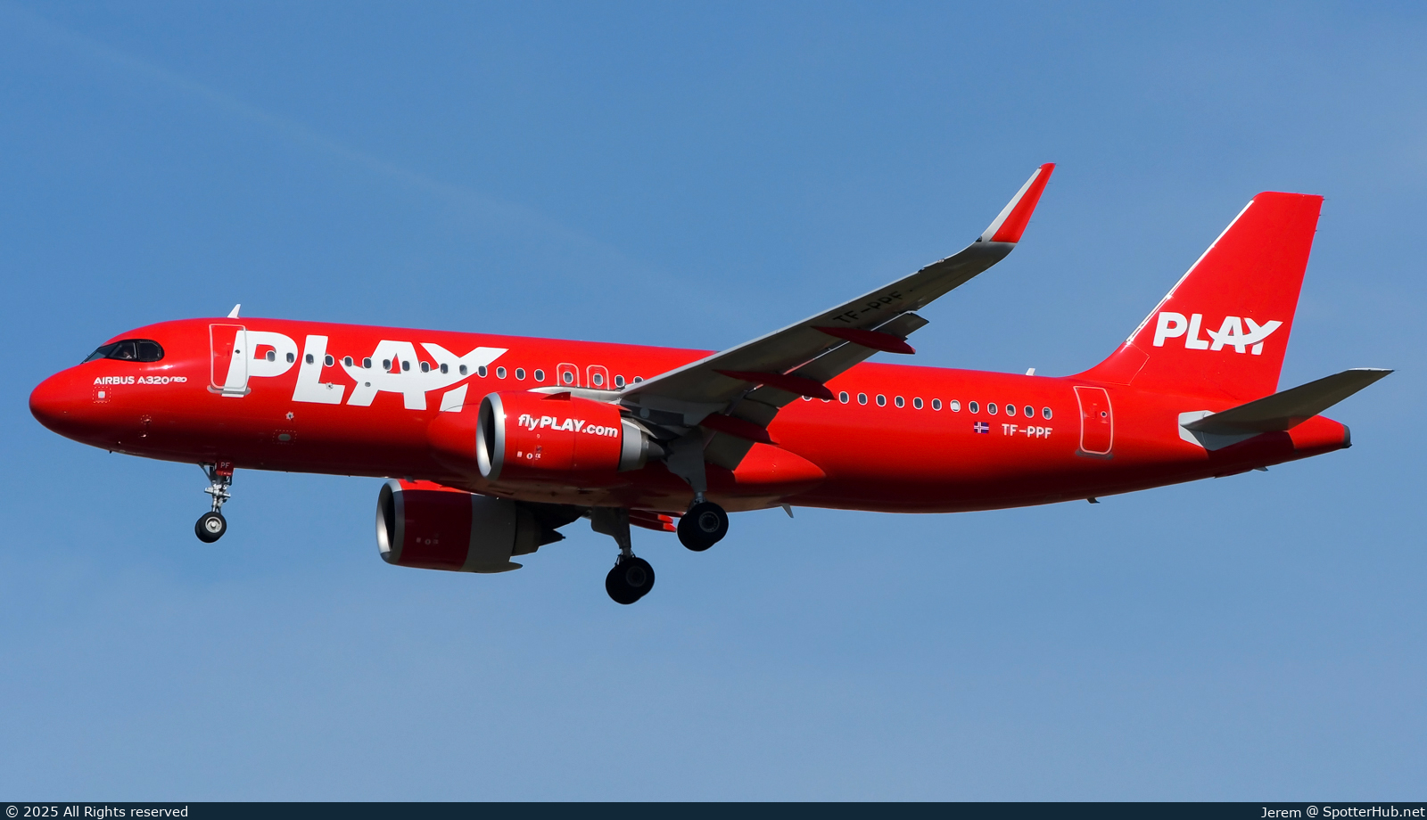 Photo of TF-PPF - Airbus A320-251N operated by PLAY