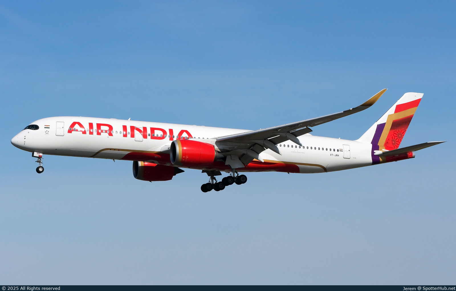 Photo of VT-JRH - Airbus A350-941 operated by Air India