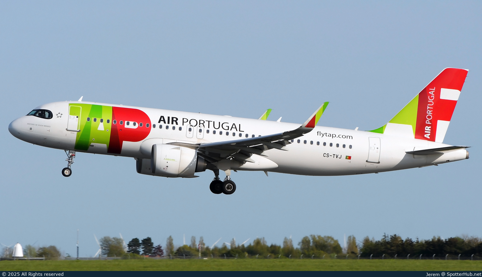 Photo of CS-TVJ - Airbus A320-251N operated by TAP Air Portugal