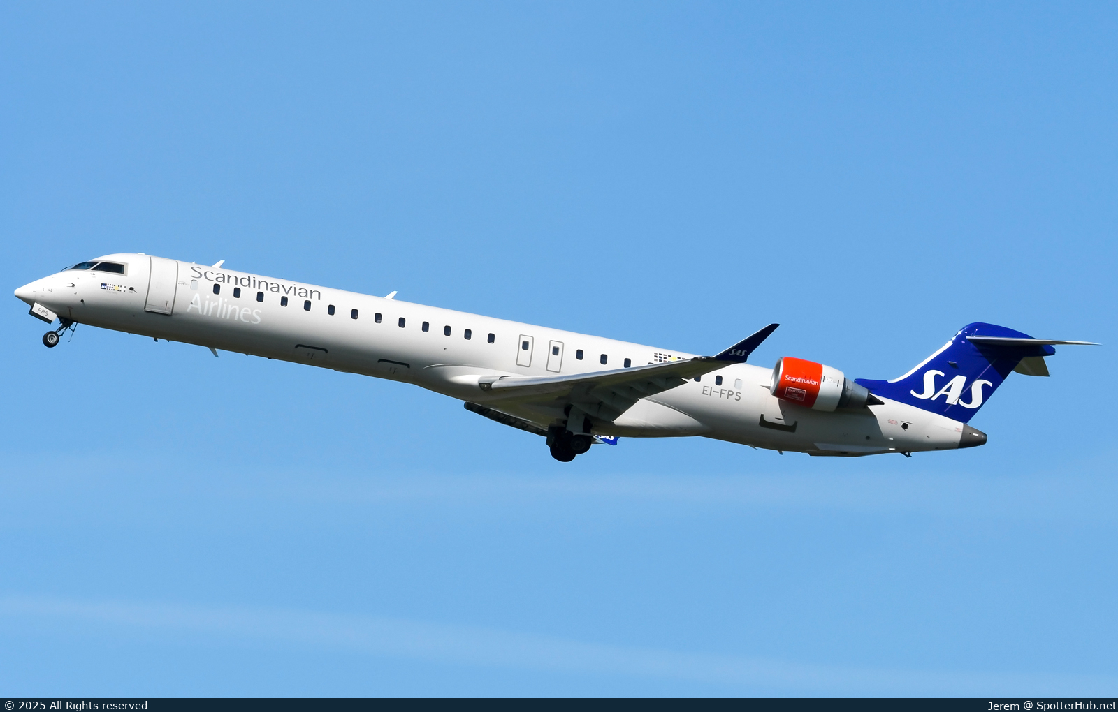 Photo of EI-FPS - Bombardier CRJ-900LR operated by SAS Scandinavian Airlines (opb CityJet)