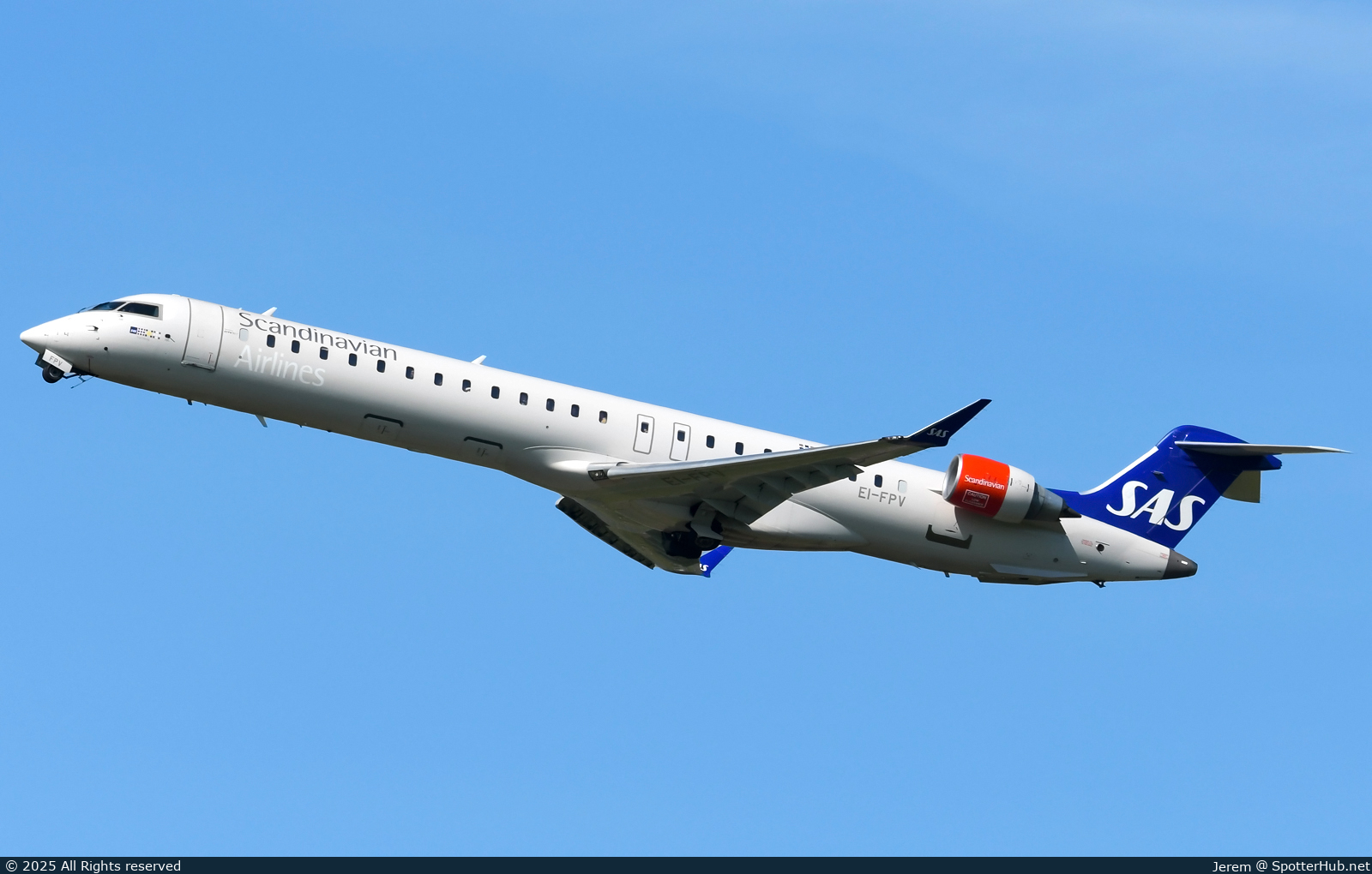 Photo of EI-FPV - Bombardier CRJ-900LR operated by SAS Scandinavian Airlines (opb CityJet)