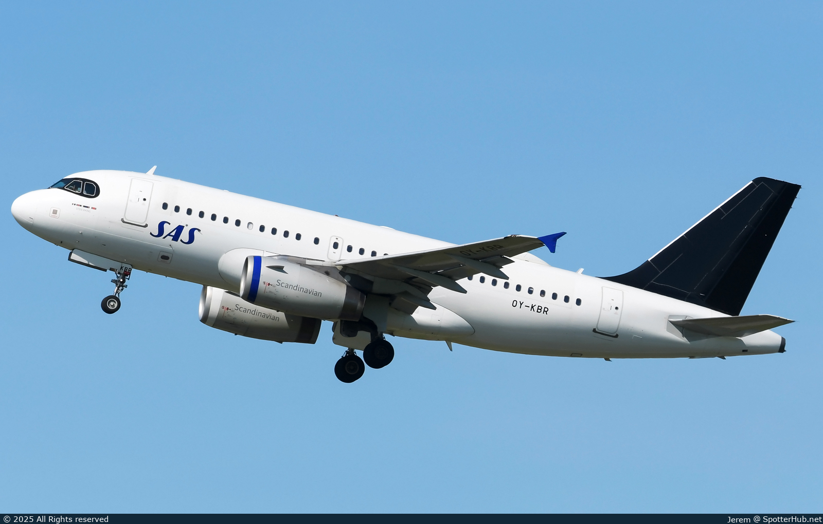 Photo of OY-KBR - Airbus A319-131 operated by SAS Scandinavian Airlines