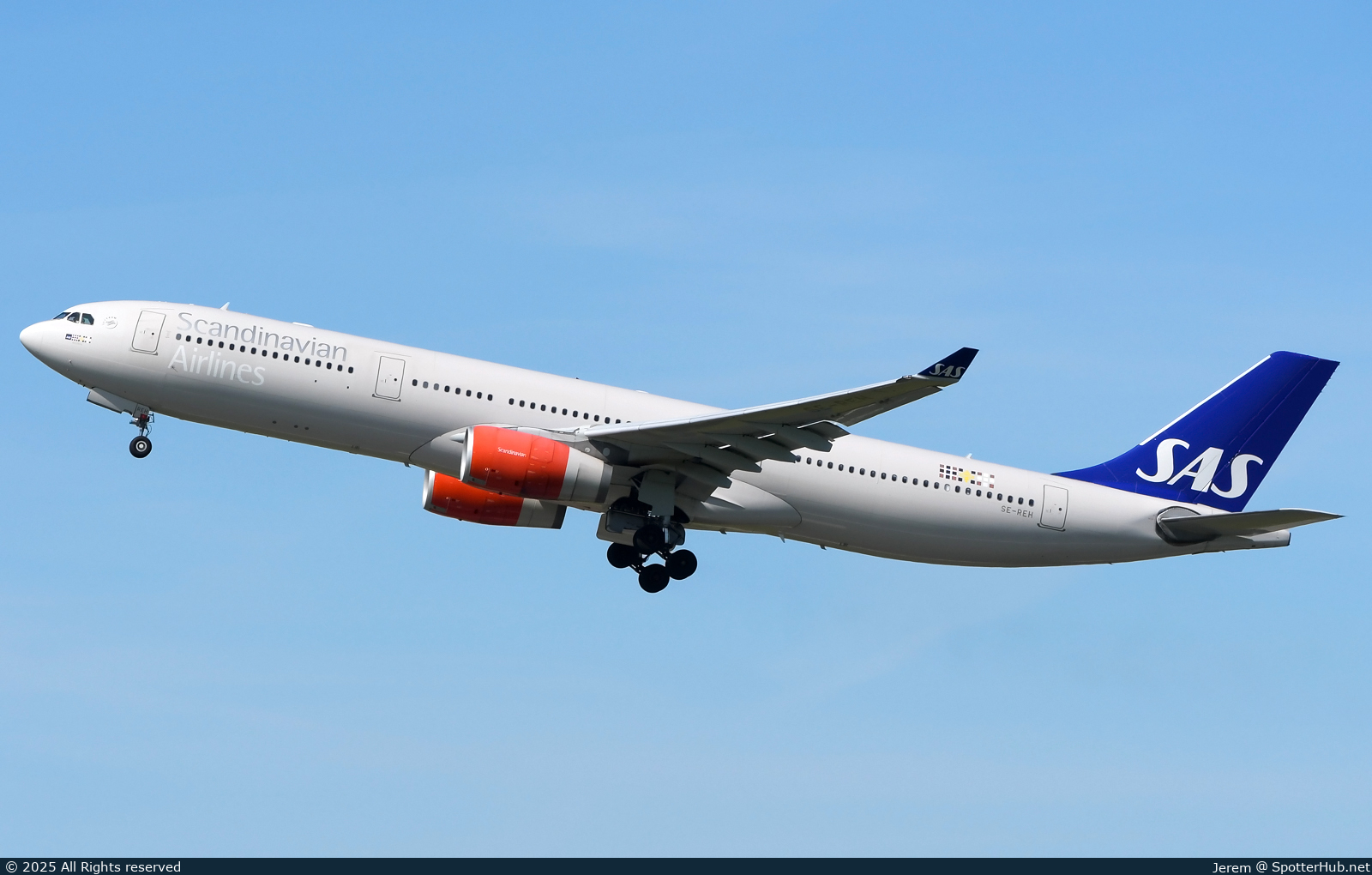 Photo of SE-REH - Airbus A330-343 operated by SAS Scandinavian Airlines