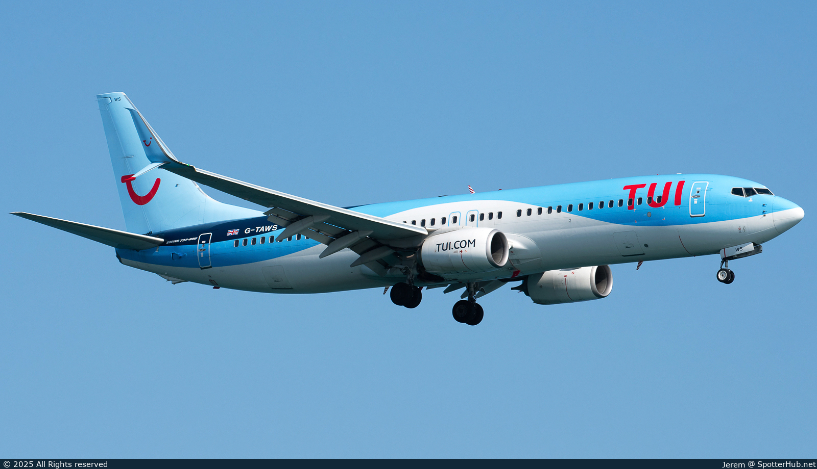 Photo of G-TAWS - Boeing 737-8K5 operated by TUI Airways
