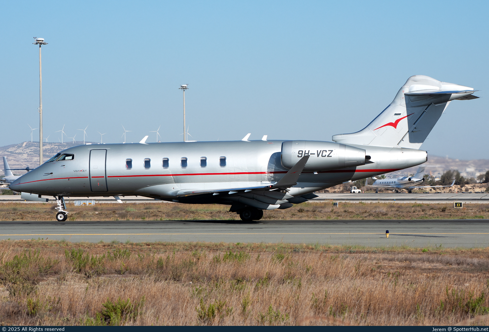 Photo of 9H-VCZ - Bombardier Challenger 350 operated by VistaJet