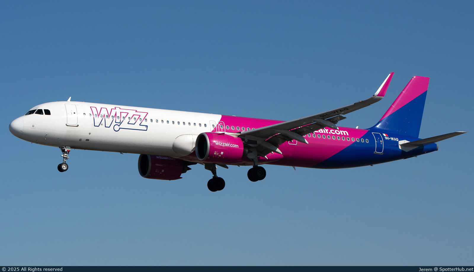 Photo of 9H-WAQ - Airbus A321-271NX operated by Wizz Air Malta