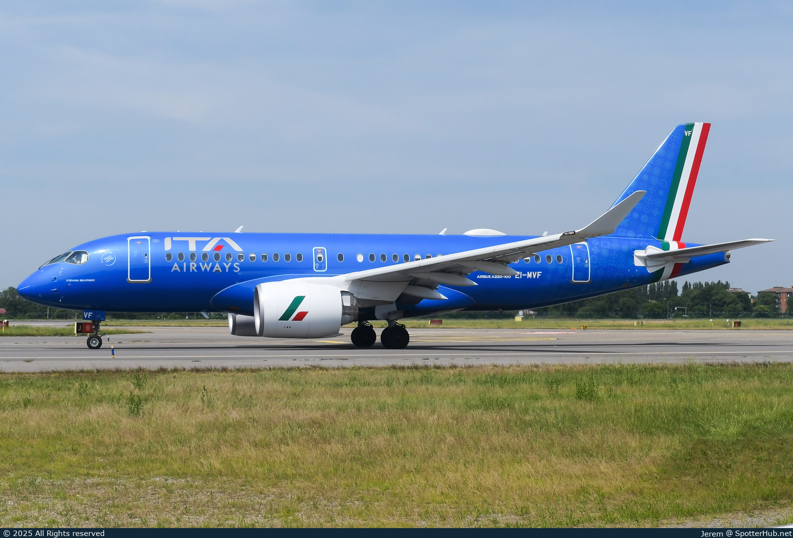 Photo of EI-MVF - Airbus A220-100 operated by ITA Airways