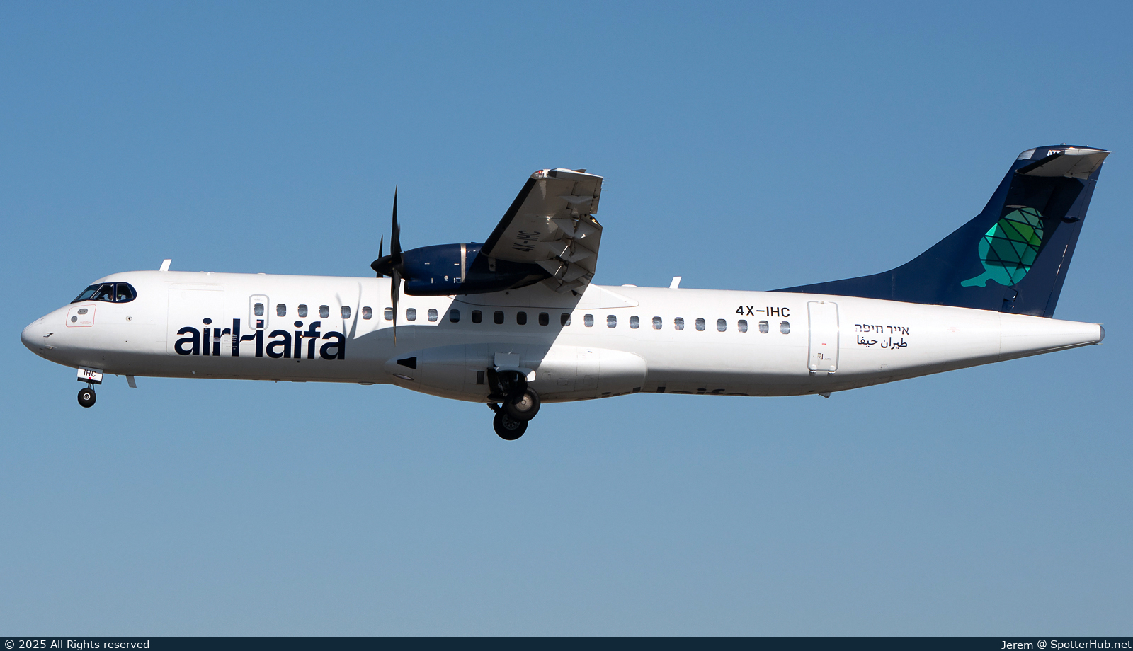 Photo of 4X-IHC - ATR 72-600 operated by airHaifa