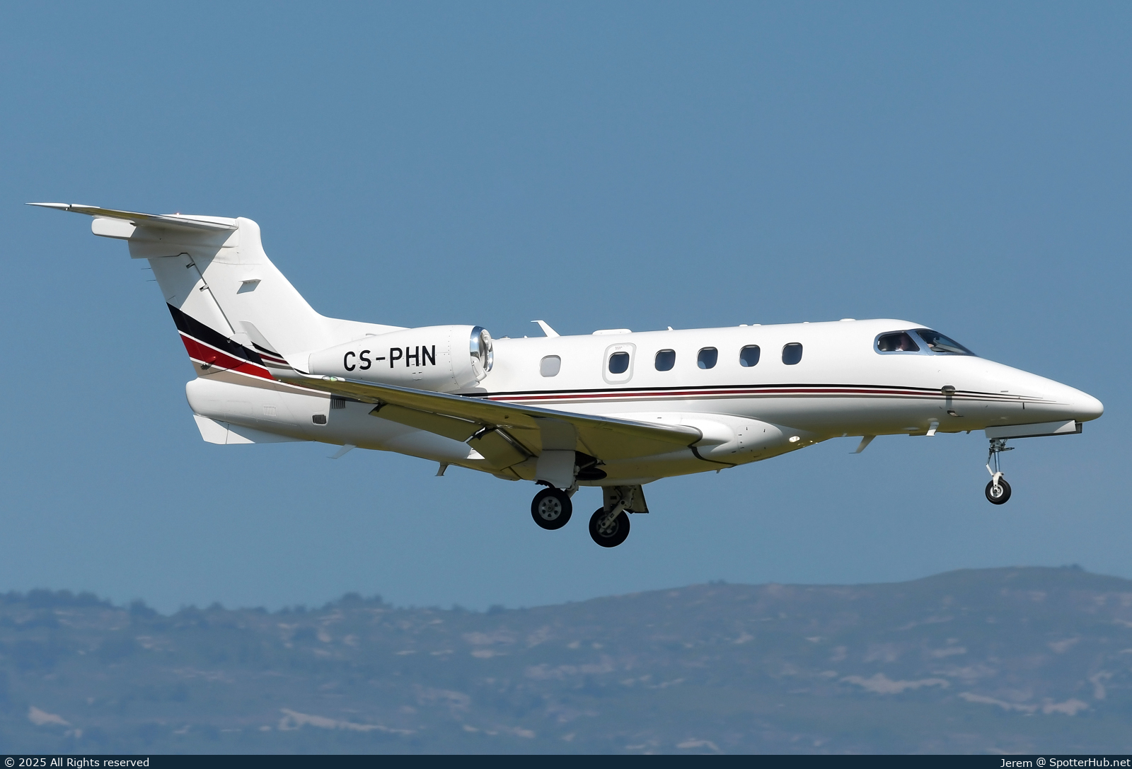 Photo of CS-PHN - Embraer Phenom 300 operated by NetJets Europe