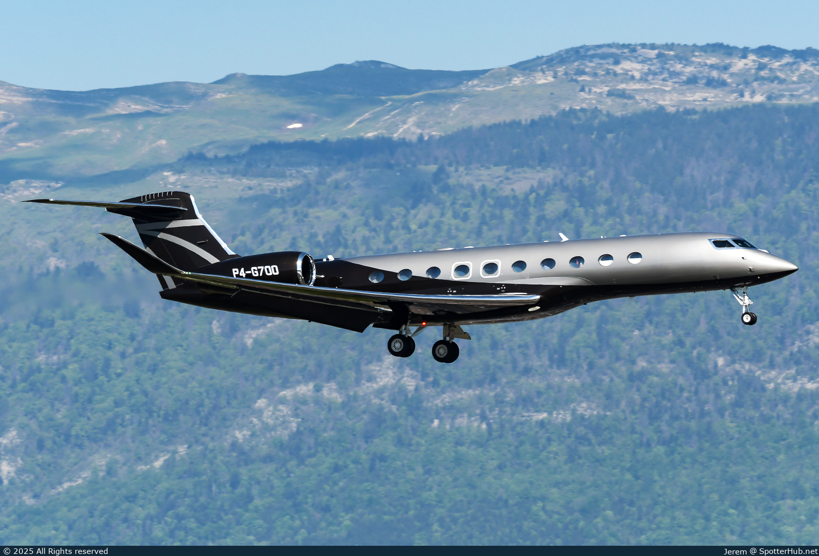Photo of P4-G7OO - Gulfstream G700 operated by Global Jet Aruba