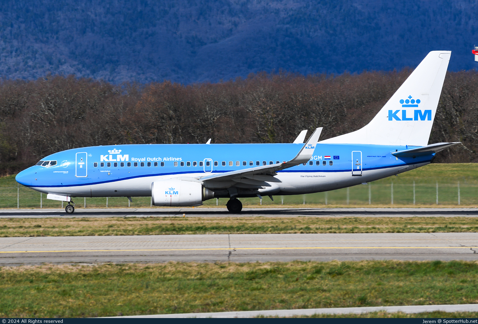 Photo of PH-BGM - Boeing 737-7K2 operated by KLM Royal Dutch Airlines