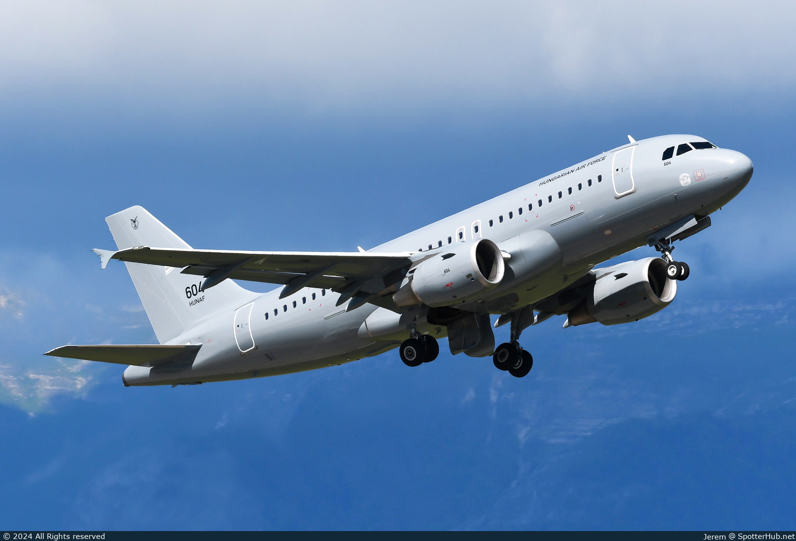 Photo of 604 - Airbus A319-112 operated by Hungarian Air Force