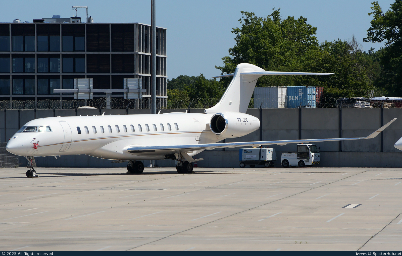 Photo of T7-JUE - Bombardier Global 7500 operated by Lily Jet San Marino