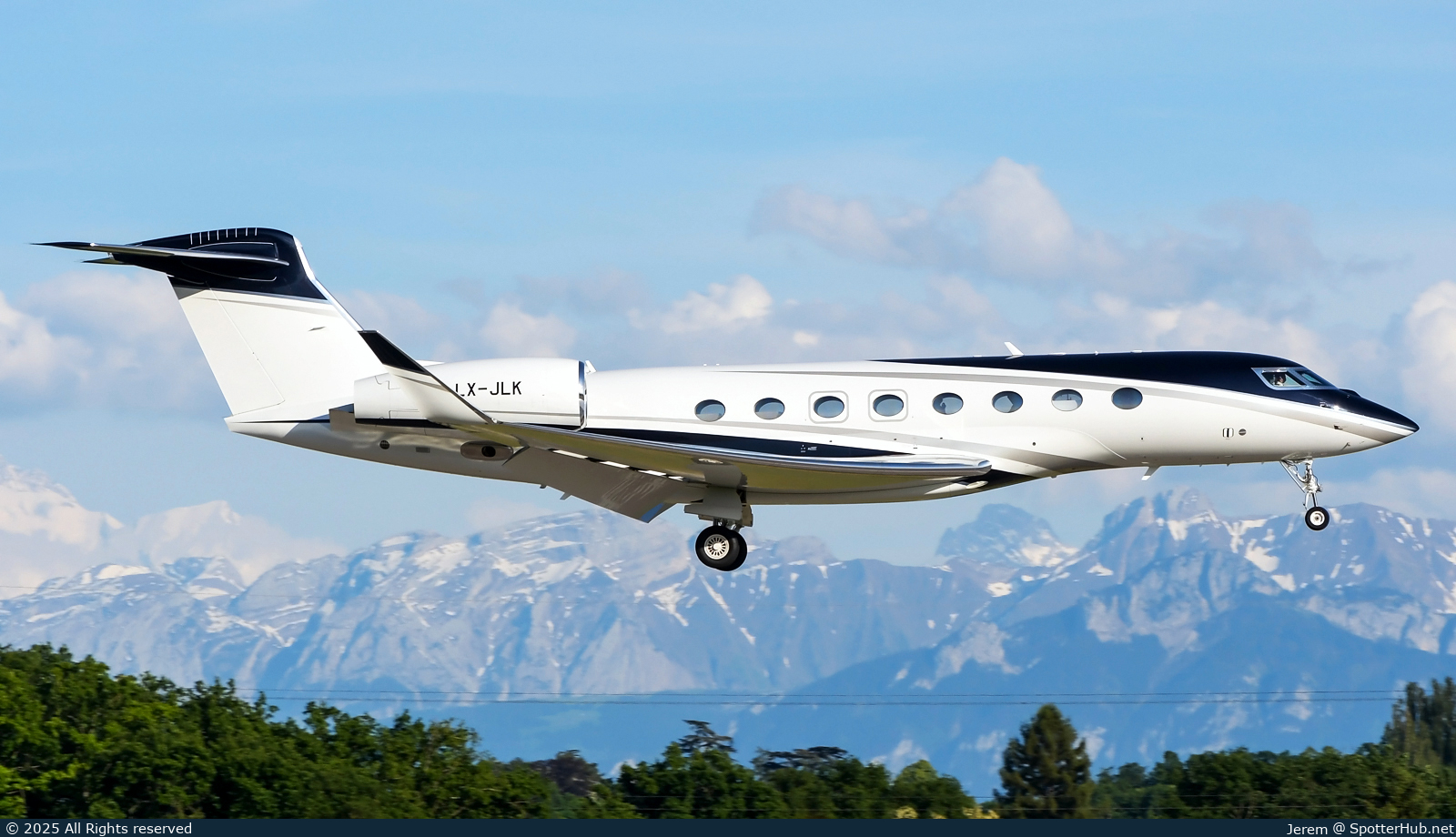 Photo of LX-JLK - Gulfstream G650ER operated by Global Jet Luxembourg