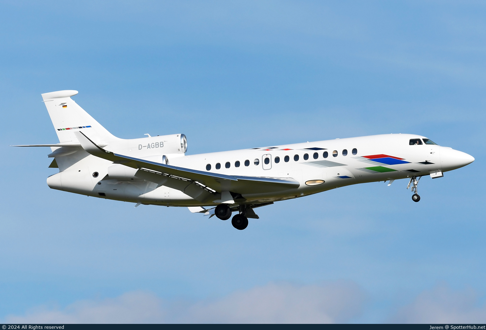 Photo of D-AGBB - Dassault Falcon 8X operated by Volkswagen AirService