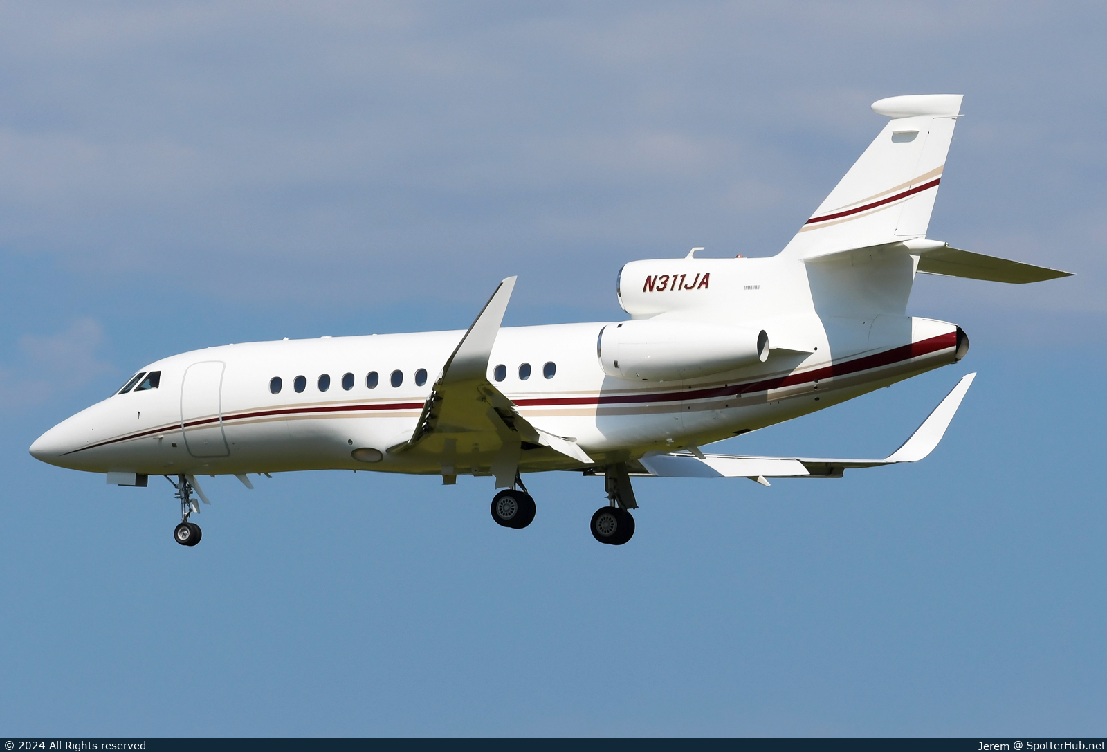 Photo of N311JA - Dassault Falcon 900EX operated by Private