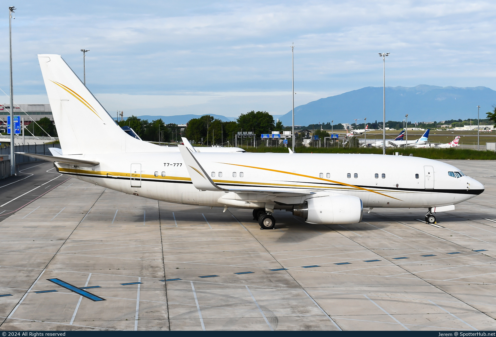 Photo of T7-777 - Boeing 737-7EG(BBJ) operated by Asian Corporate Aviation Management