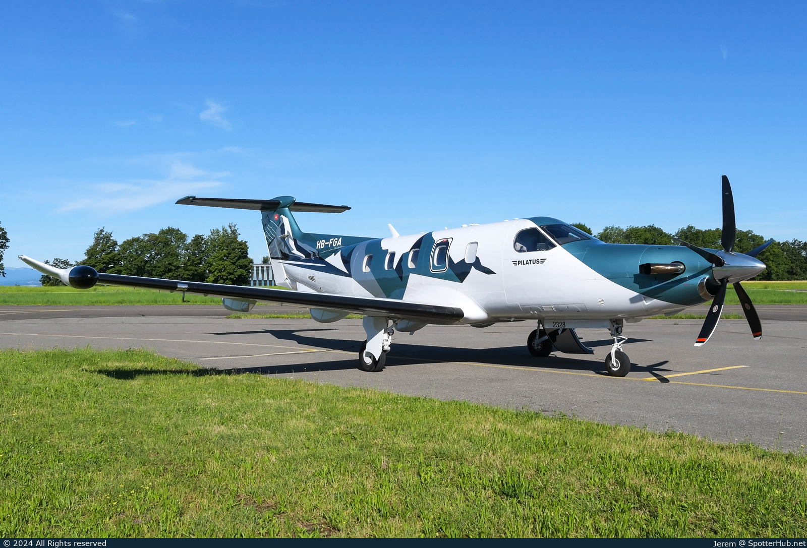 Photo of HB-FGA - Pilatus PC-12 NGX operated by Haute Aviation