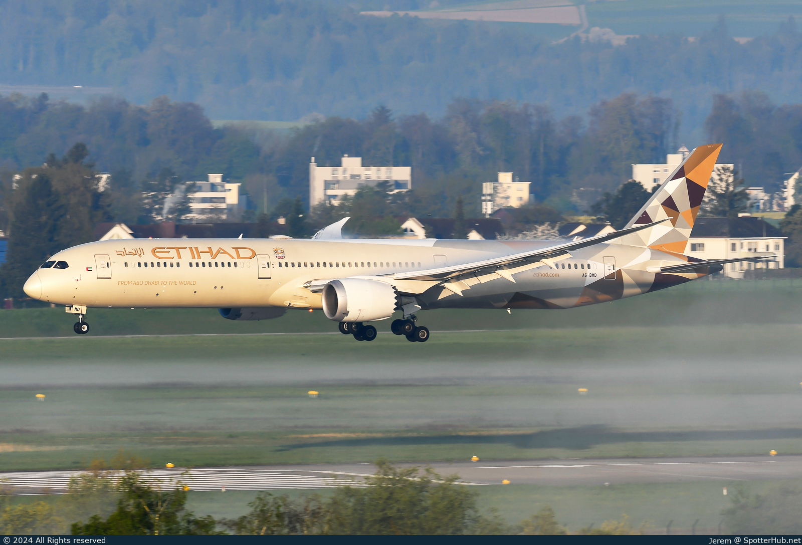 Photo of A6-BMD - Boeing 787-10 Dreamliner operated by Etihad Airways