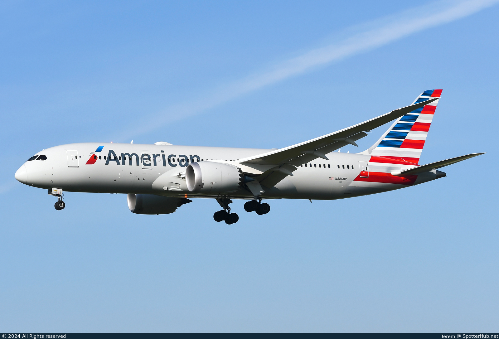 Photo of N886BR - Boeing 787-8 Dreamliner operated by American Airlines