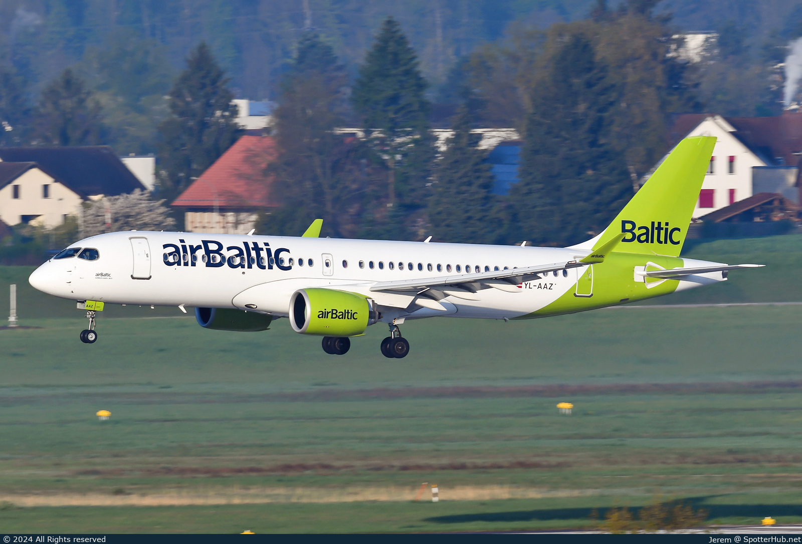Photo of YL-AAZ - Airbus A220-300 operated by airBaltic