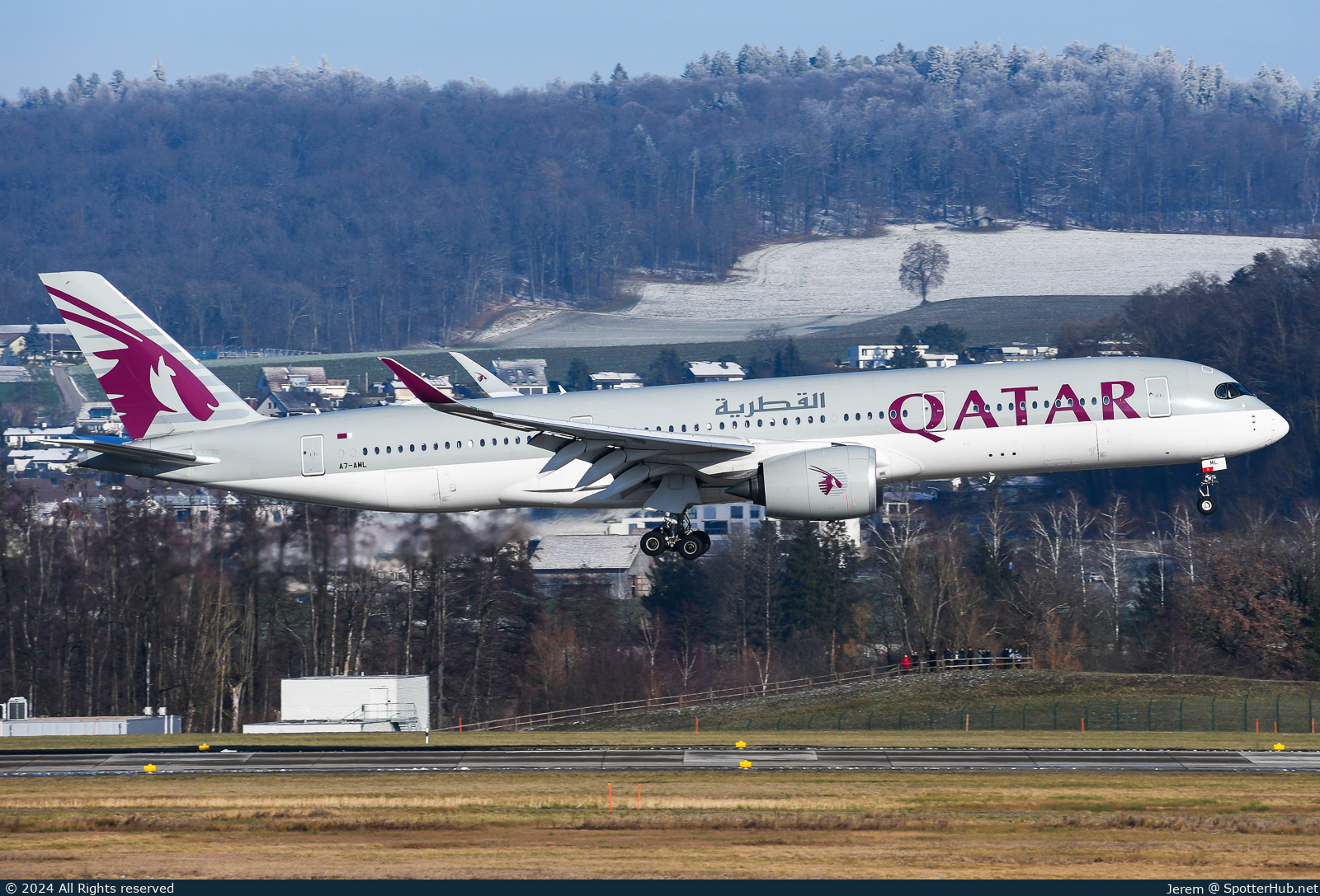 Photo of A7-AML - Airbus A350-941 operated by Qatar Airways